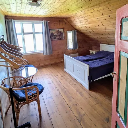 Bed & Breakfast Donhaug Gard