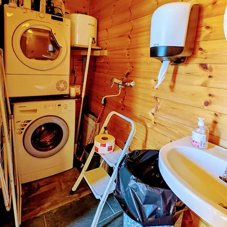 Donhaug Gjestegard B&B *