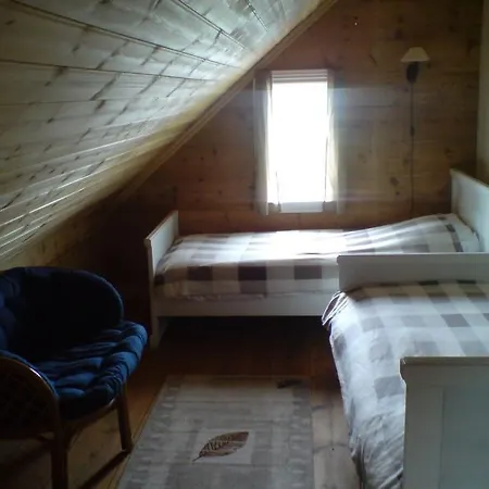 Donhaug Gjestegard Bed & Breakfast Uskedalen