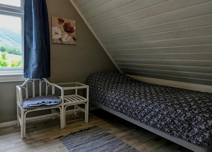 Bed & Breakfast Donhaug Gjestegard Uskedalen