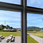 Dønhaug Gjestegard 4*