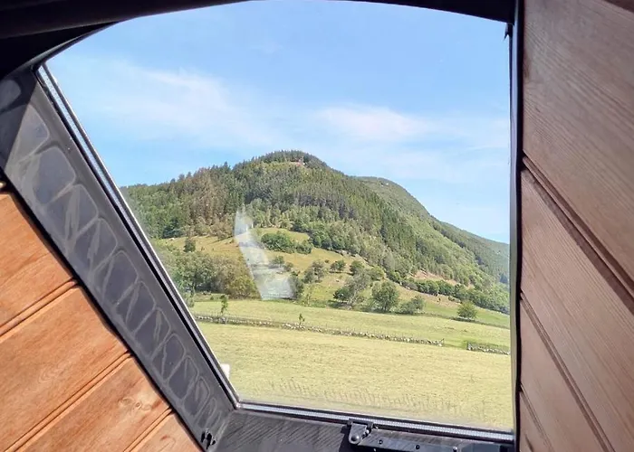 Donhaug Gjestegard Bed & Breakfast